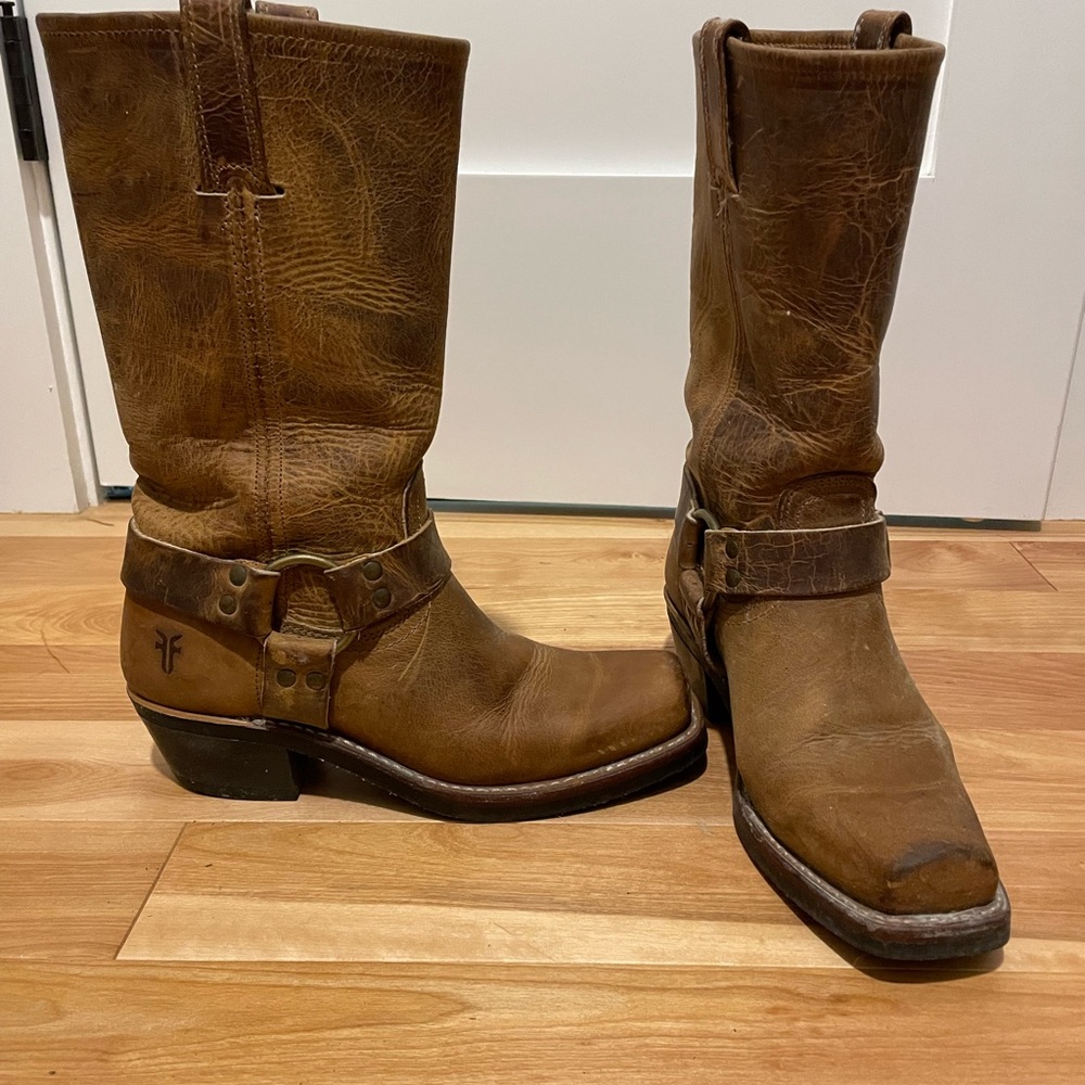 Frye square toe harness calf boot in tan